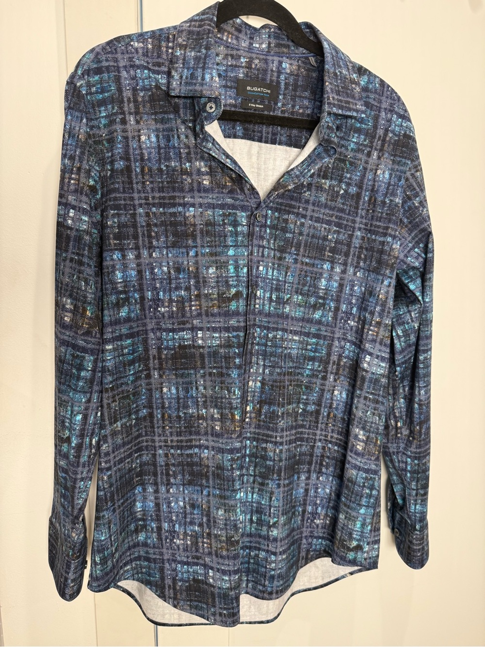 Bugatchi Men’s Blue Plaid Long-Sleeve Shirt 9 way stretch